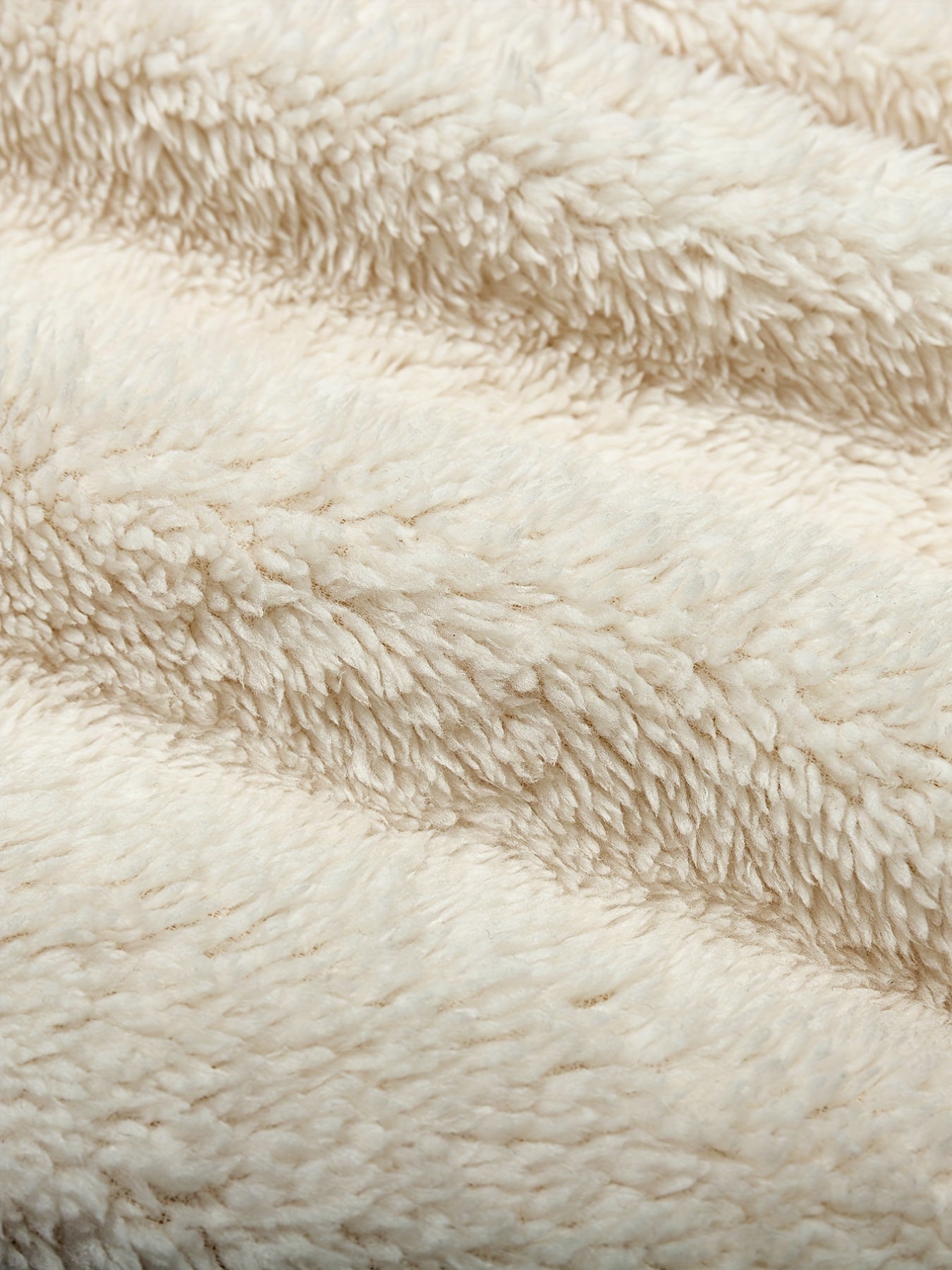 Ensemble Pyjama Polaire Duveteux Débardeur et Pantalon – Cocon Polaire