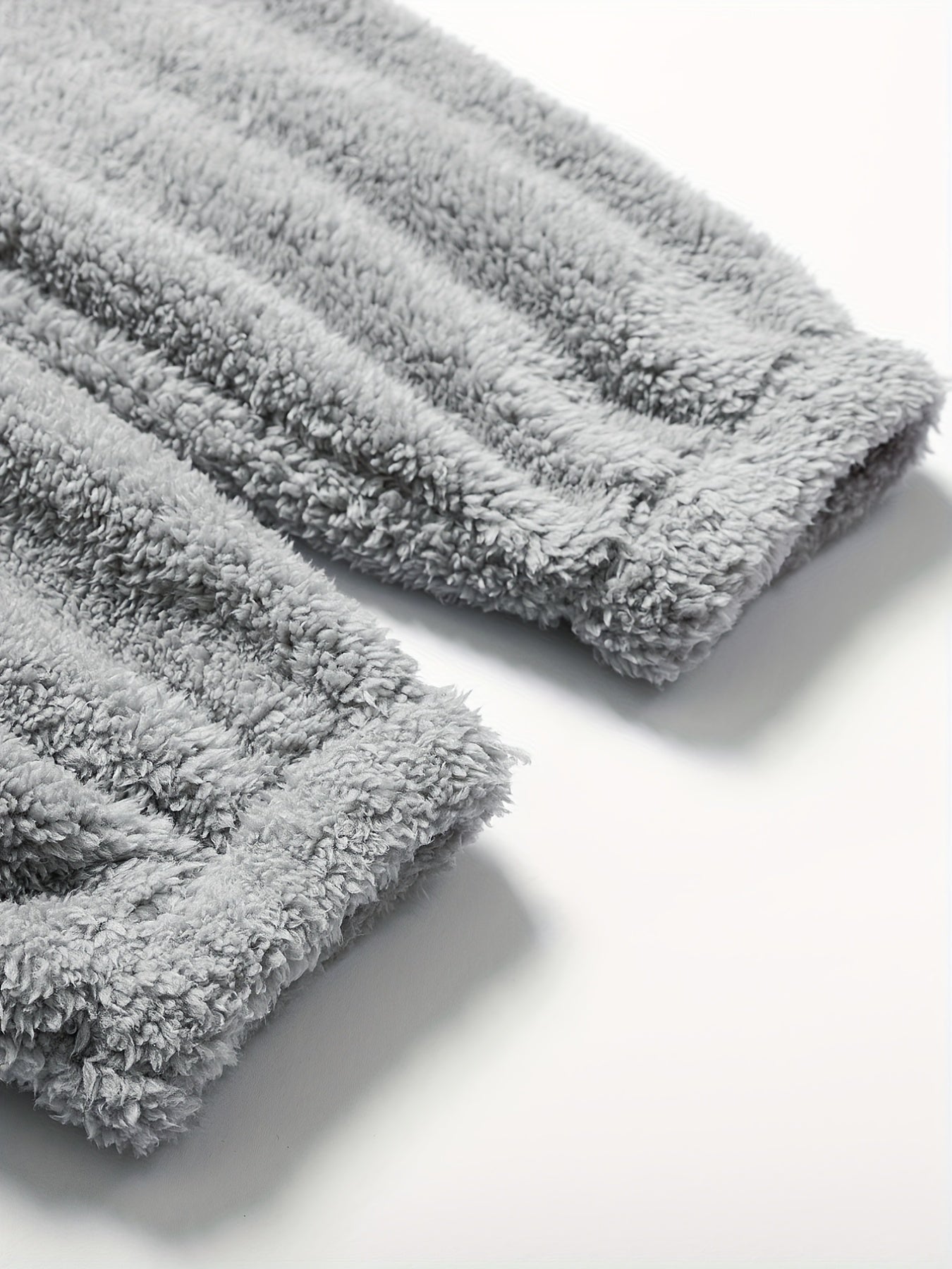 Ensemble Pyjama Polaire Duveteux Débardeur et Pantalon – Cocon Polaire