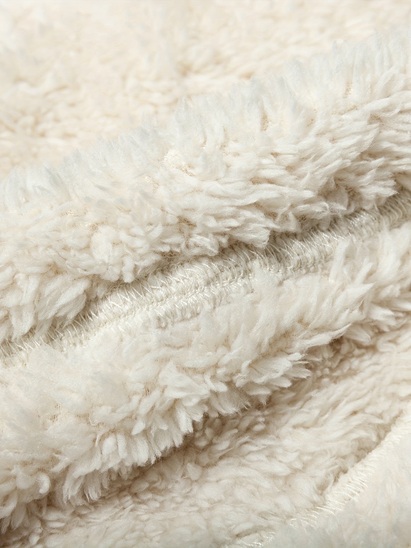 Ensemble Pyjama Polaire Duveteux Débardeur et Pantalon – Cocon Polaire