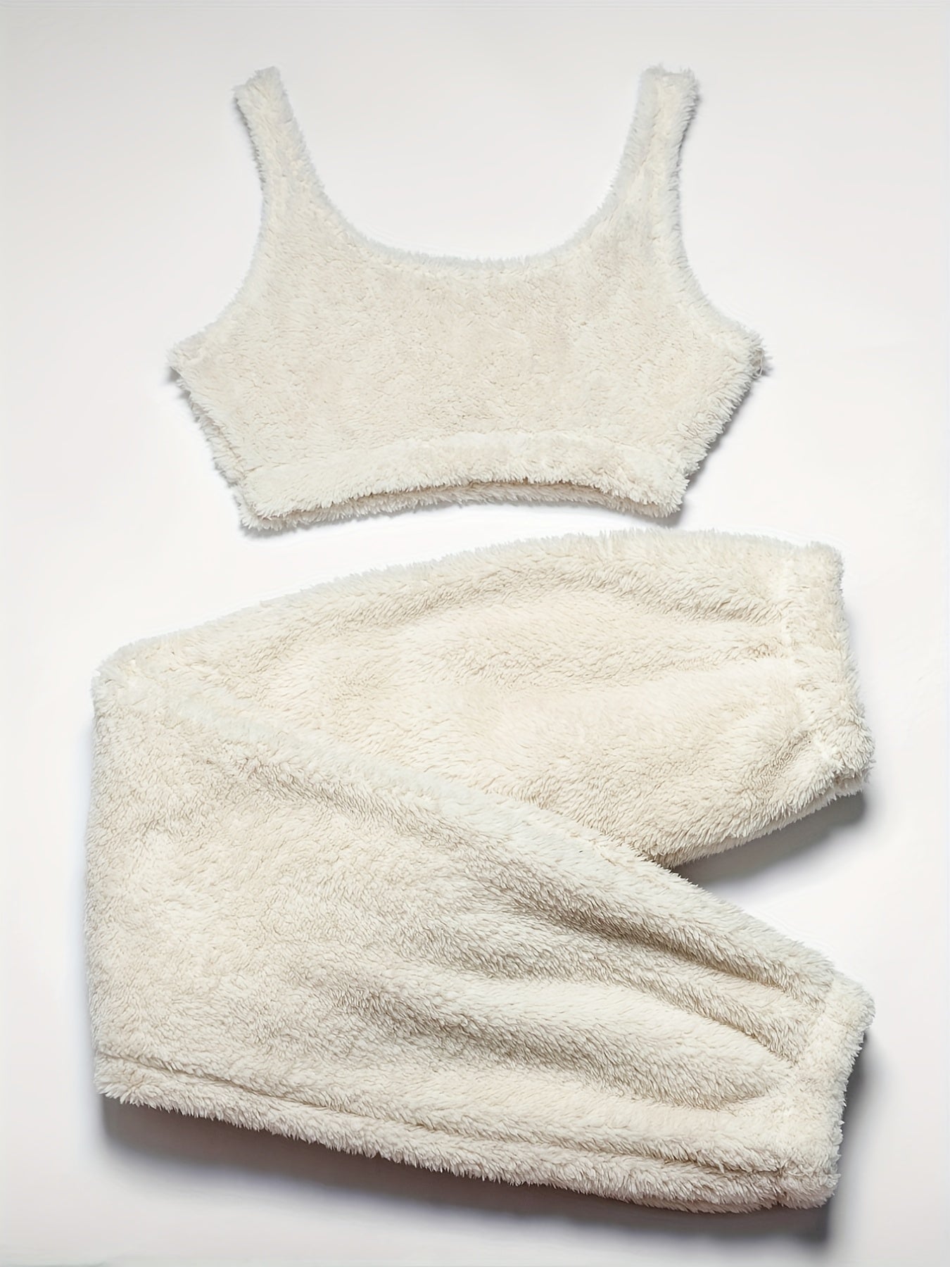 Ensemble Pyjama Polaire Duveteux Débardeur et Pantalon – Cocon Polaire