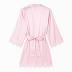 Chemise de Nuit Satinée à Dentelle – Aurore Silencieuse