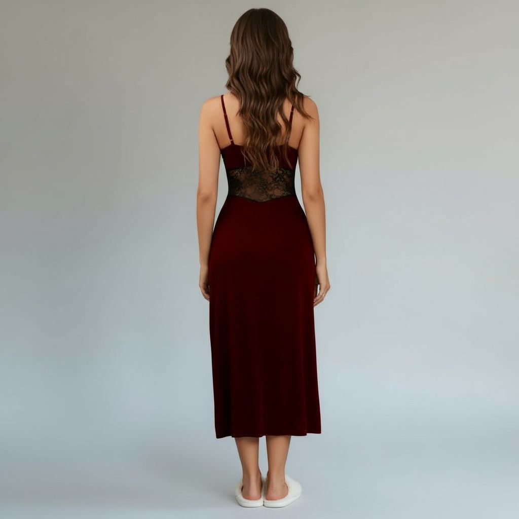 Robe de Nuit en Dentelle – Nuit Étoilée