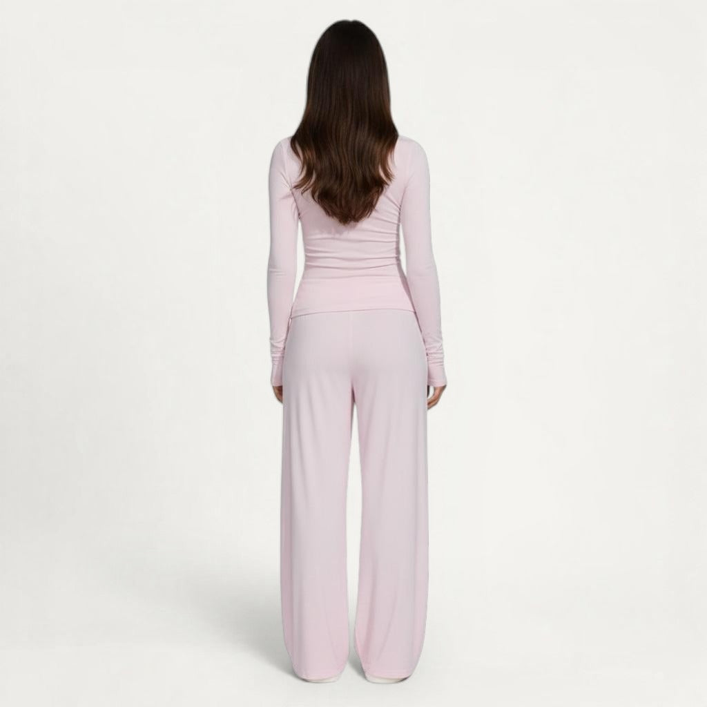 Ensemble Pyjama Manches Longues et Pantalon – Pure Élégance