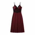 Robe de Nuit en Dentelle – Nuit Étoilée