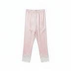 Ensemble Pyjama Satiné et Dentelle – Douce Séduction