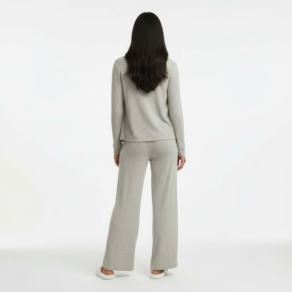 Trio Doux Gilet, Débardeur et Pantalon – Signature Élégante