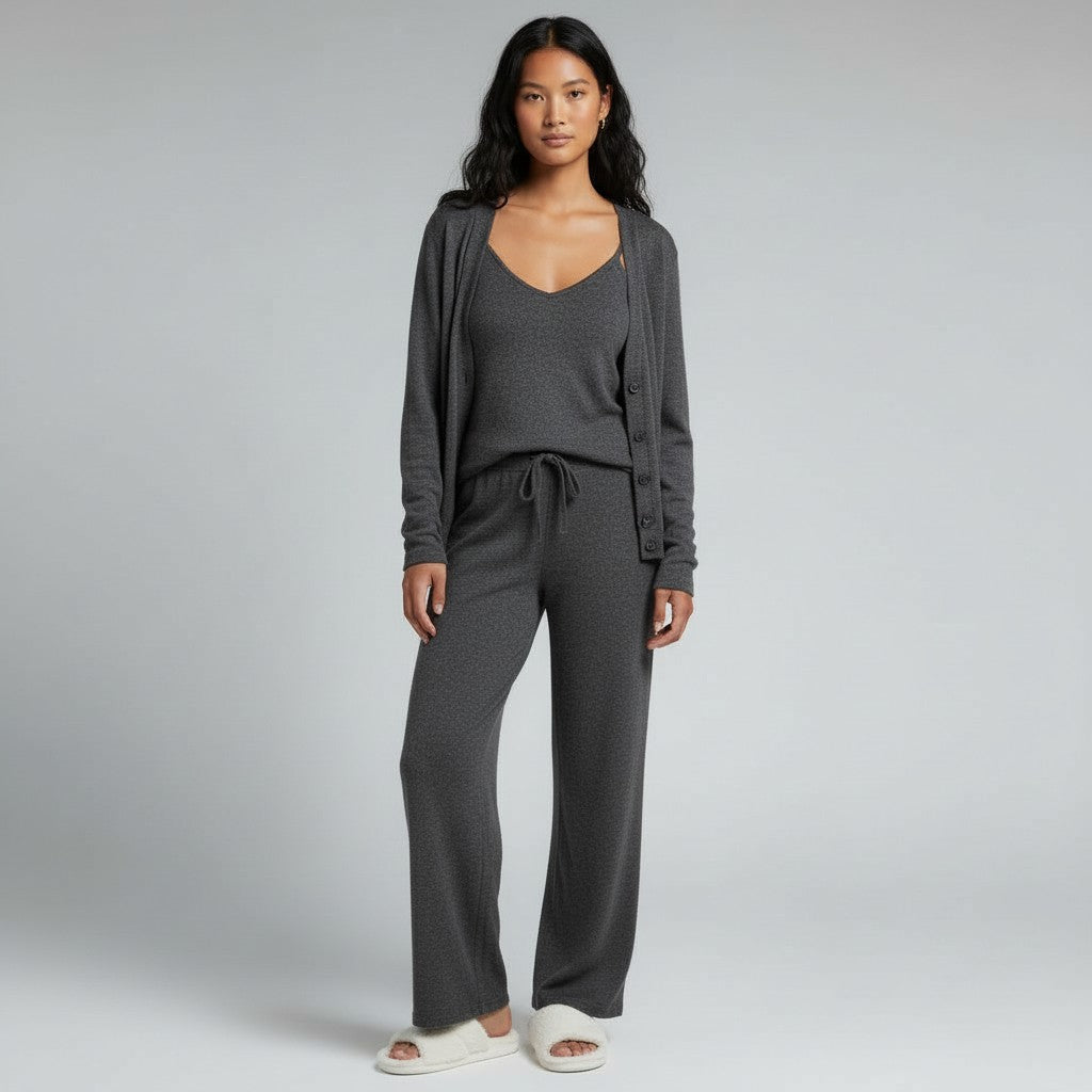 Trio Pyjama Doux Gilet, Débardeur et Pantalon – Signature Élégante