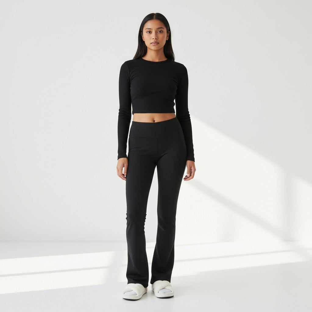 Ensemble Pyjama Manches Longues et Pantalon – Pure Élégance