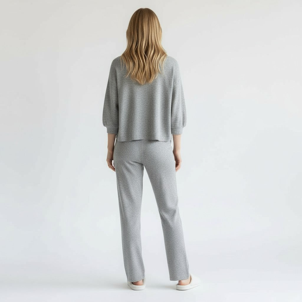 Trio Doux Gilet, Débardeur et Pantalon – Signature Élégante