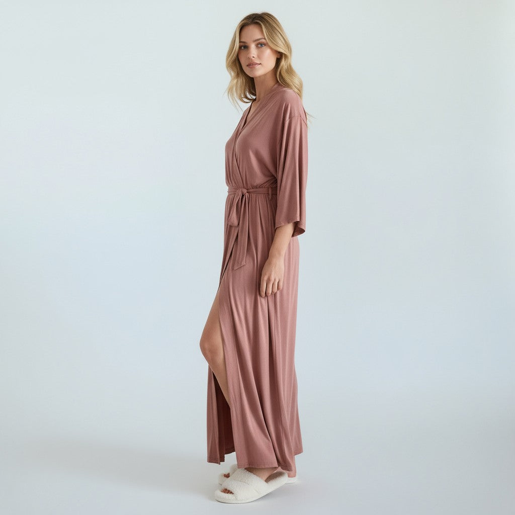 Robe de Nuit Longue – Silhouette Douce