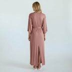 Robe de Nuit Longue – Silhouette Douce